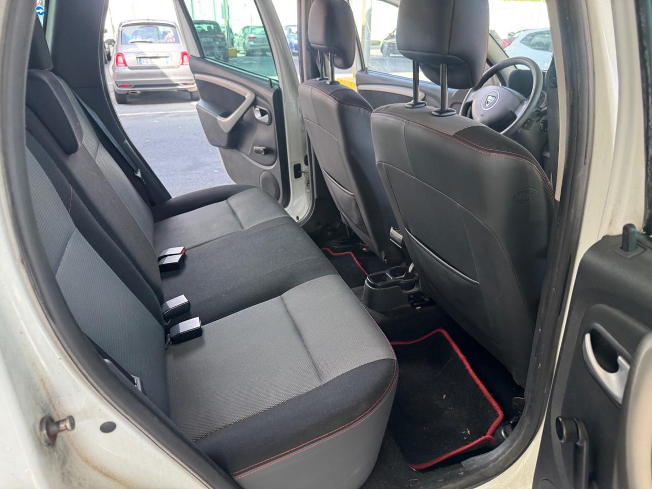 Dacia Duster 1.6 110CV 4x2 GPL grandinata 2013
