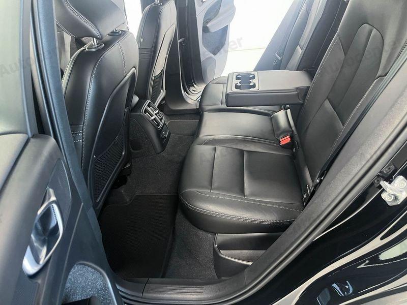 Volvo XC40 XC40 T4 PLUG IN RECHARGE R DESIGN