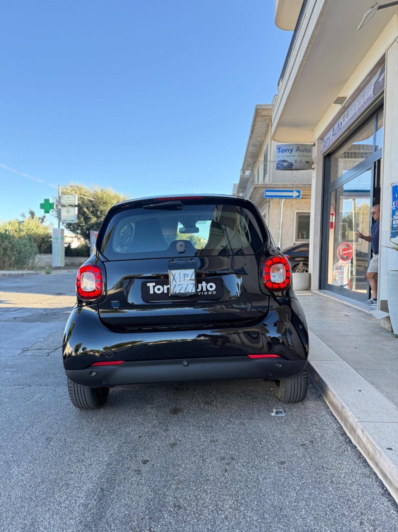 Smart ForTwo Prime TETTO PANORAMICO,INTERNI IN PELLE,TELECAMERA,NAVIGATORE.FULL LED,BLUETOOTH