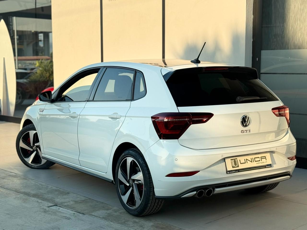 Volkswagen Polo GTI 2.0 TSI DSG MODELLO 2023 207CV ITALIANA