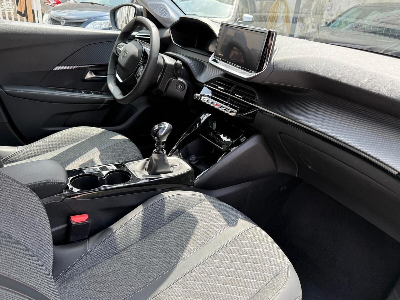 Peugeot 208 1.2 BENZINA 2025 100 Stop&Start Allure 28000KM