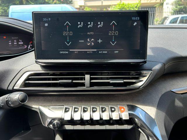 PEUGEOT 5008 PureTech Turbo 130 GT