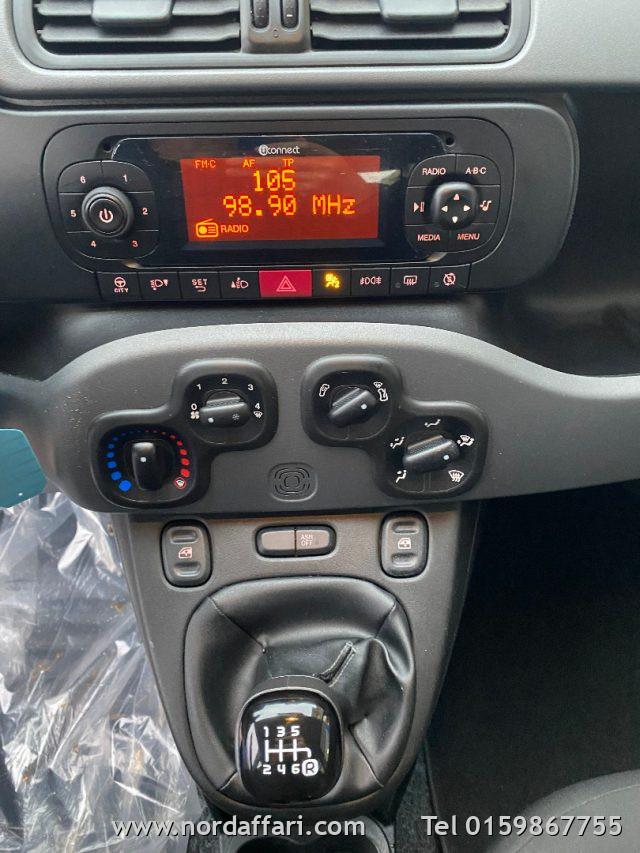 FIAT Panda 1.0 FireFly S&S Hybrid City Cross NEOPATENTATO