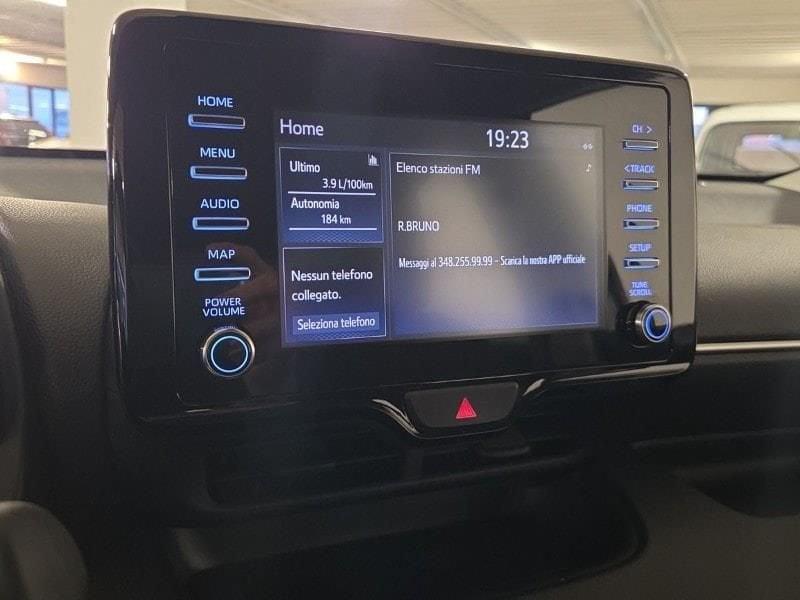 Toyota Yaris 4ª serie 1.5 Hybrid 5 porte Active