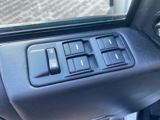 LAND ROVER Discovery 3 2.7 TDV6 HSE