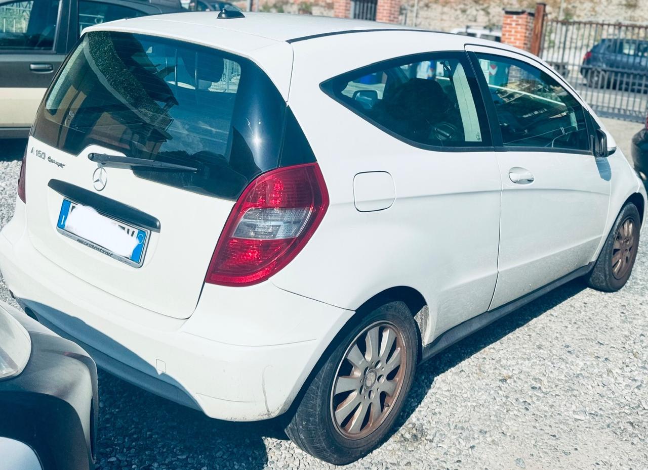 Mercedes classe A 150 benzina adatta neopatentati