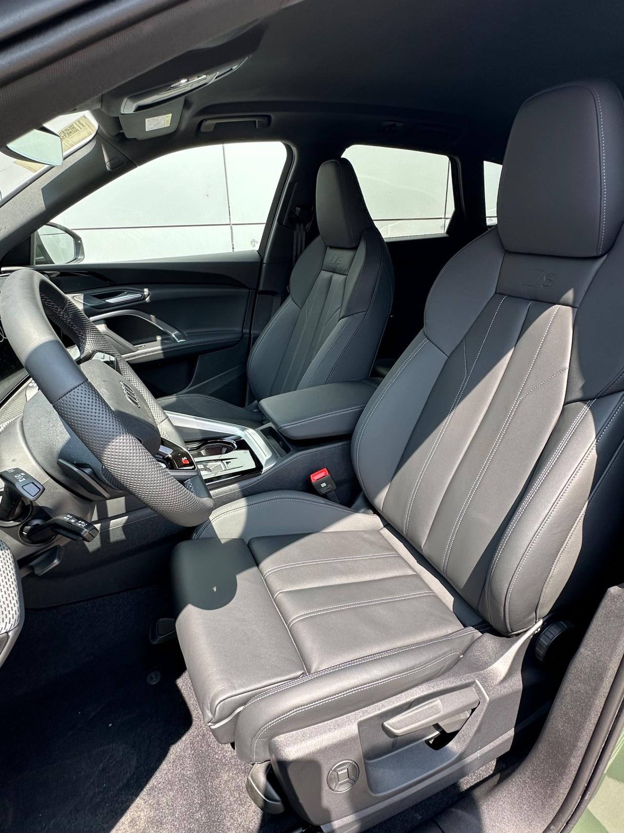 Audi Q5 2.0 tdi mhev+ possibilità noleggio no scoring