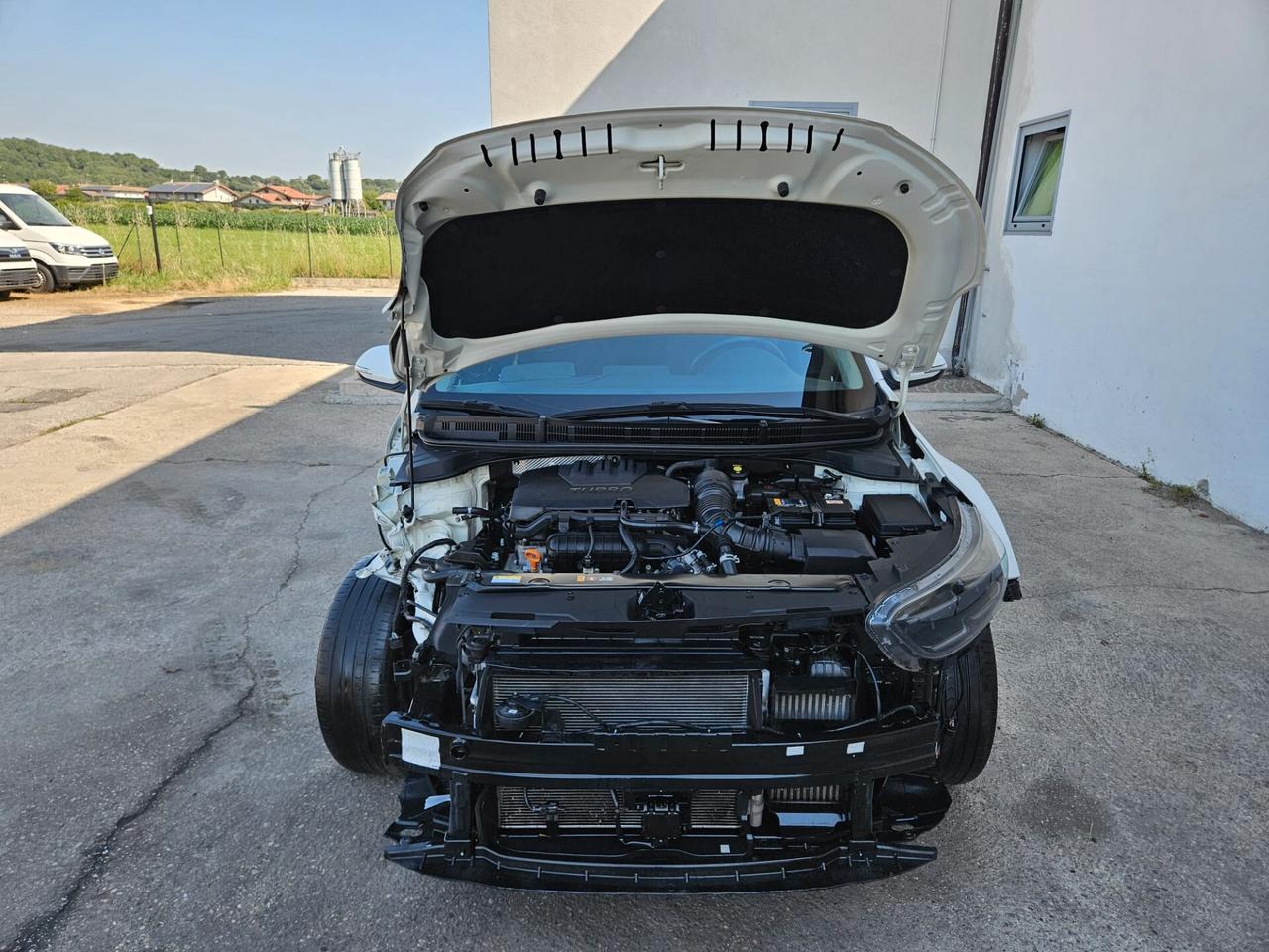 Kia Stonic 1.0 t-gdi mhev 100cv imt START INCIDENTATA