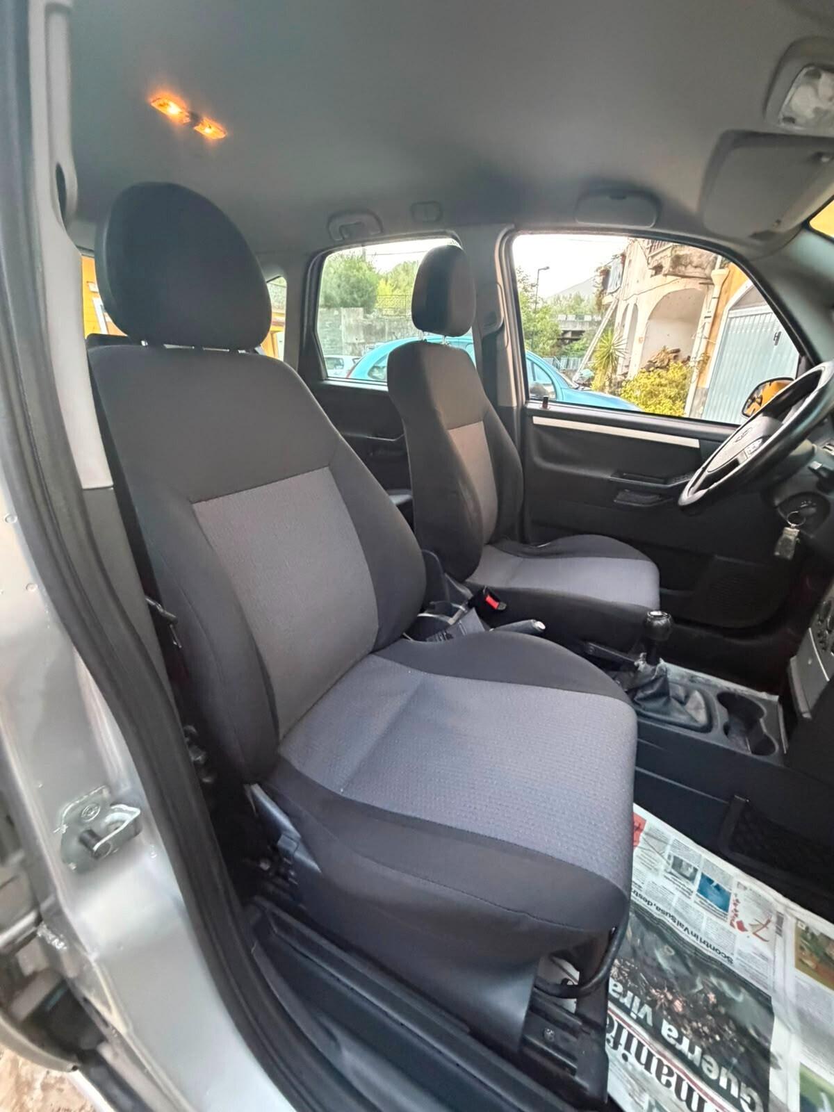 Opel Meriva 1.7 CDTI 101CV Cosmo