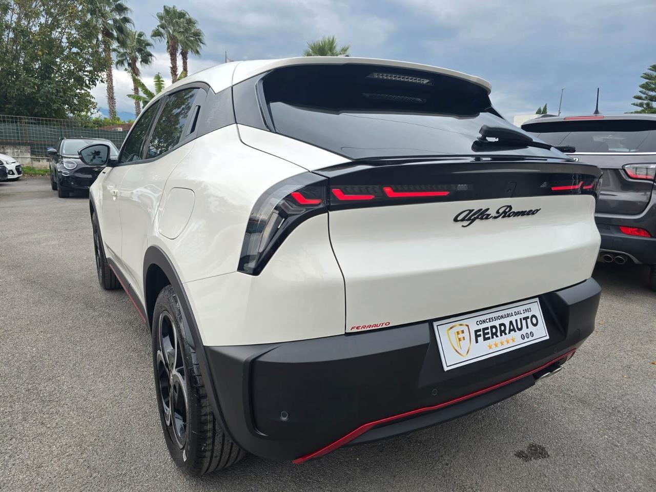 ALFA JUNIOR 1.2 136CV EDCT6 HYBRID SPECIALE