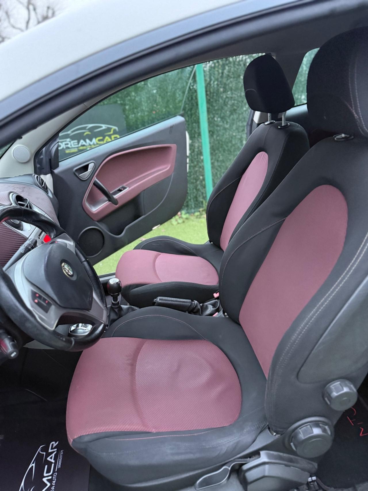 Alfa MITO 2011 1.6 DIESEL NEOPATENTATI SPORT PACK