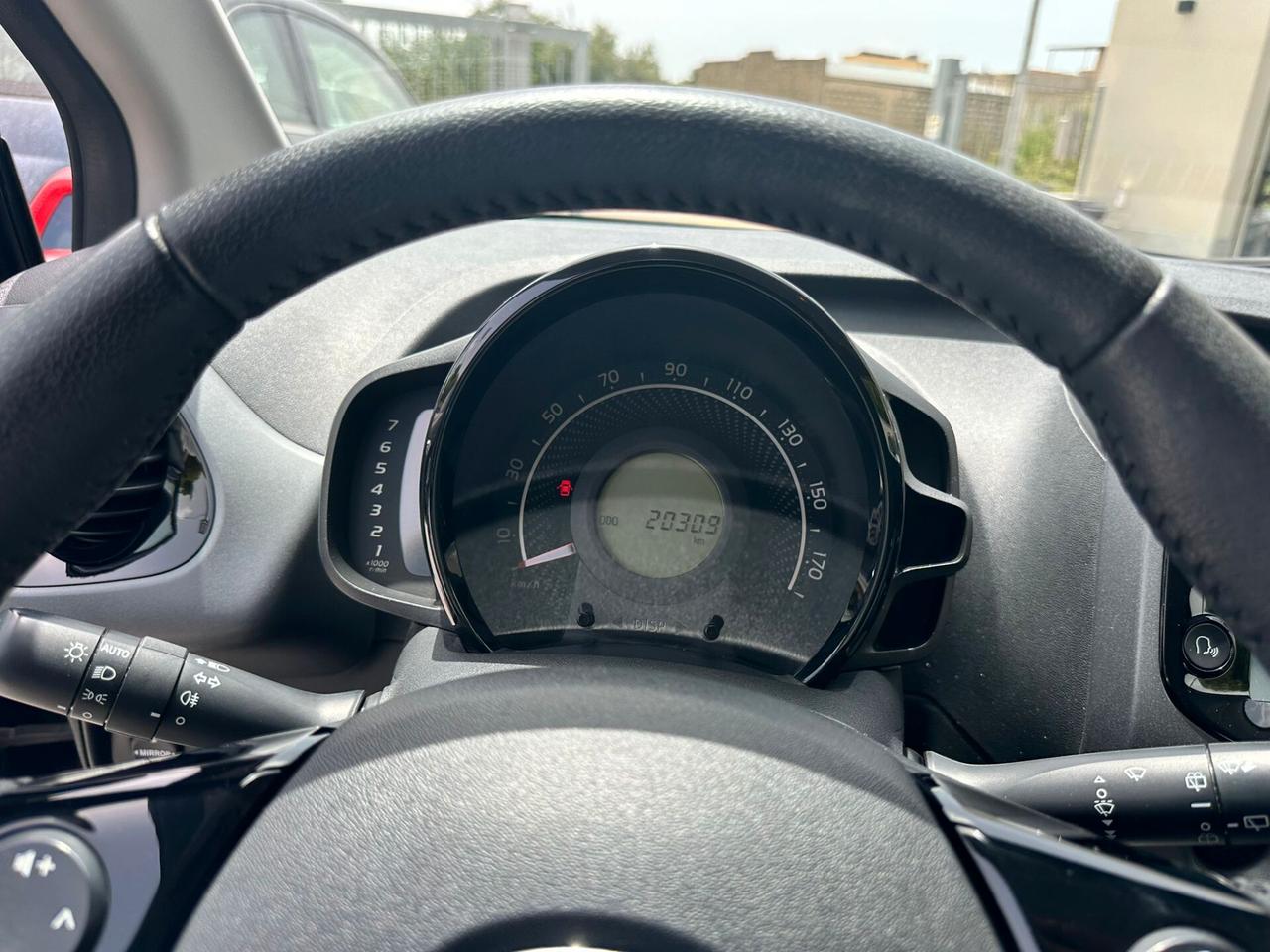 Toyota Aygo Connect 1.0 VVT-i 72 CV 5 porte x-fun MMT