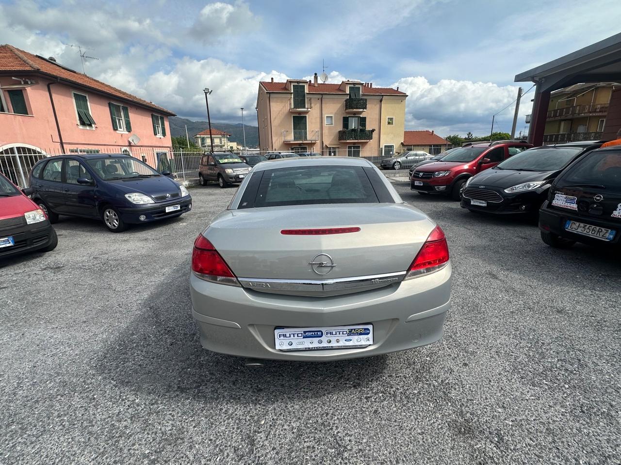 Opel Astra TwinTop 1.6 16V Twinport Enjoy