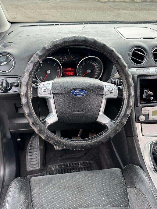 Ford S-Max 2.0 TDCi 140CV DPF