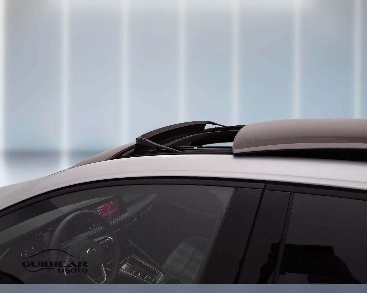 VOLKSWAGEN Golf VIII 2020 - Golf 2.0 tdi GTD 200cv dsg