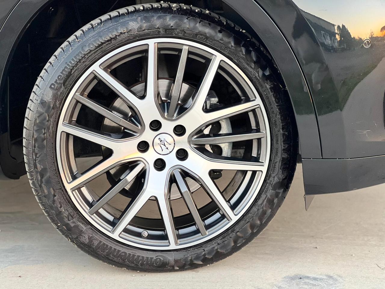 Maserati Levante 2.0 mhev 330 CV AWD GT TETTO ITALIANA