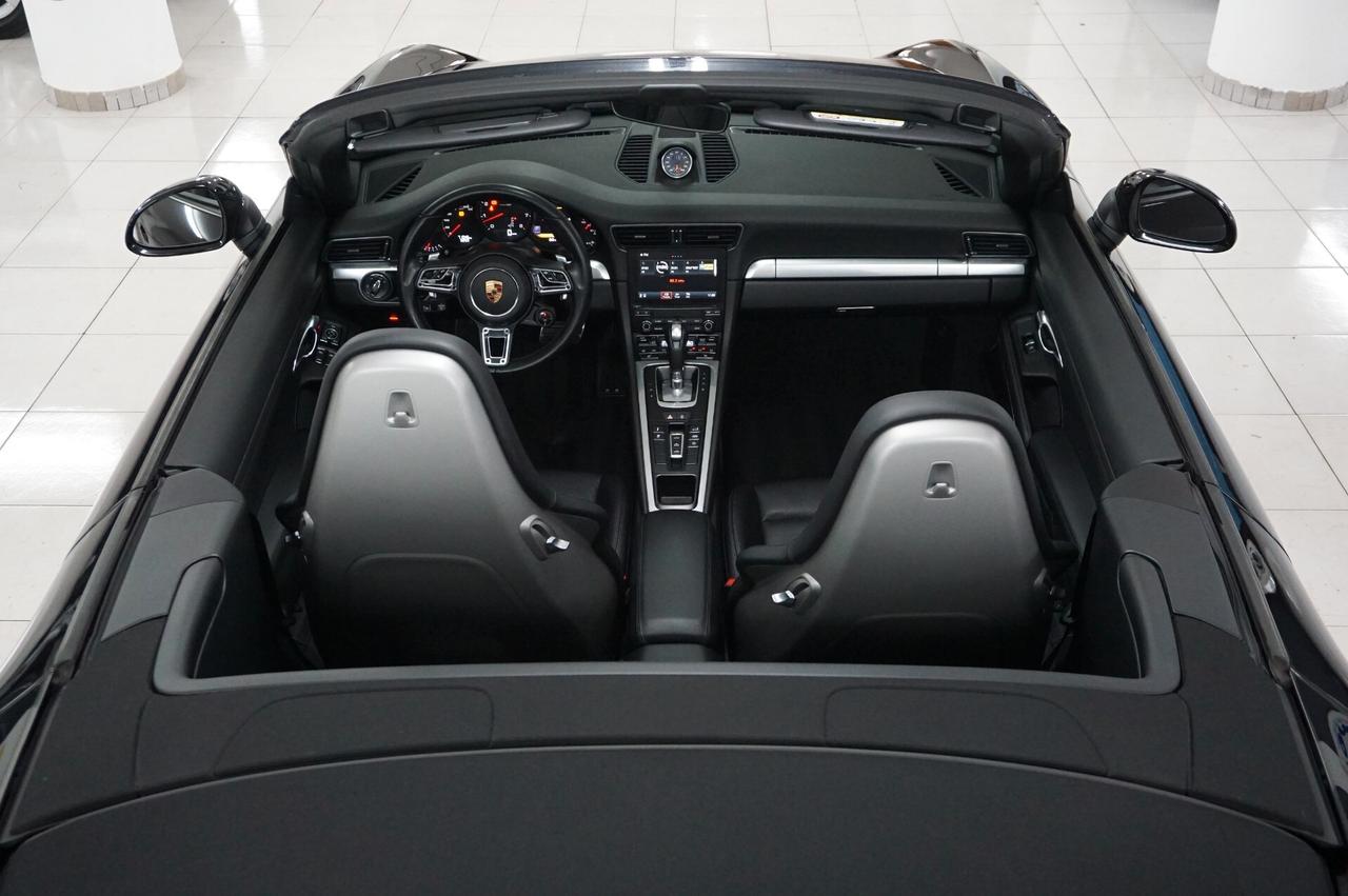 Porsche 911 3.0 Carrera Cabriolet 991
