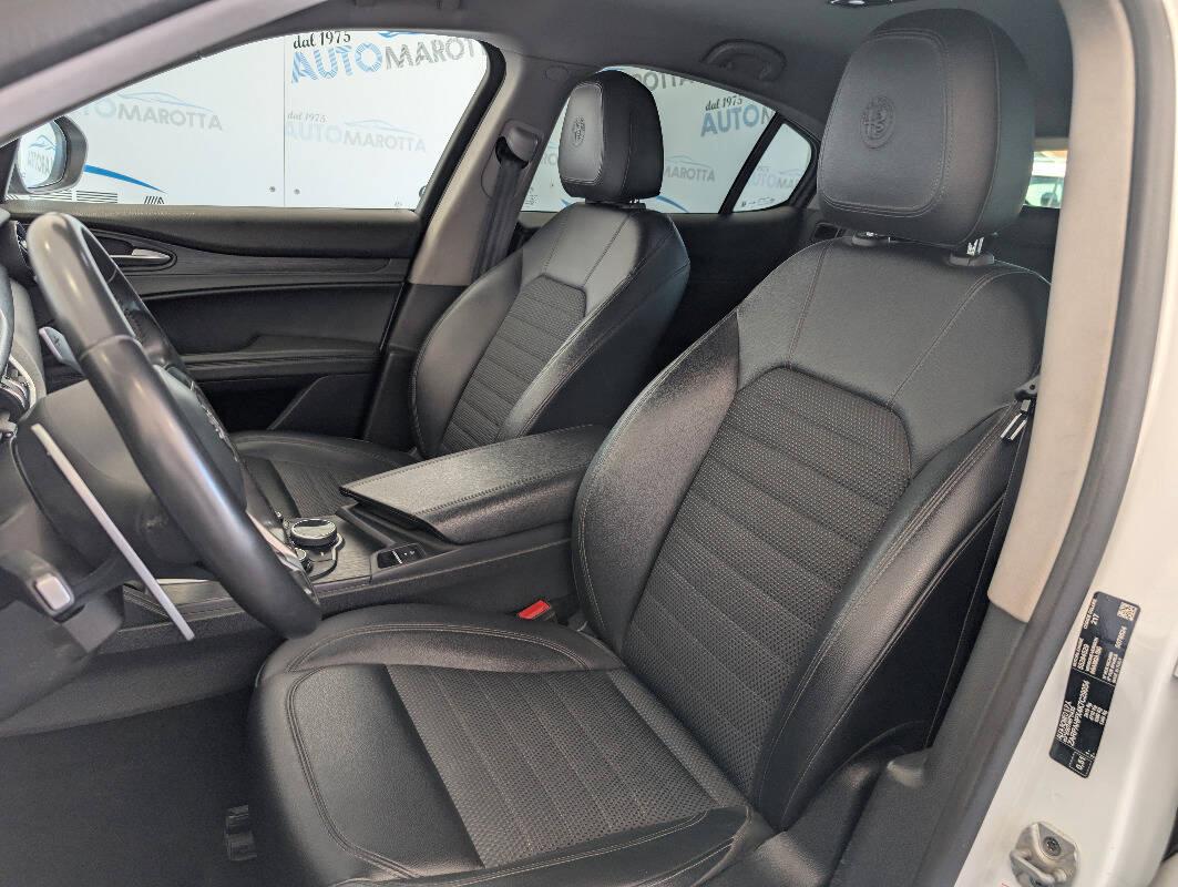 Alfa Romeo Stelvio 2.2 t Super Q4 190cv auto my19