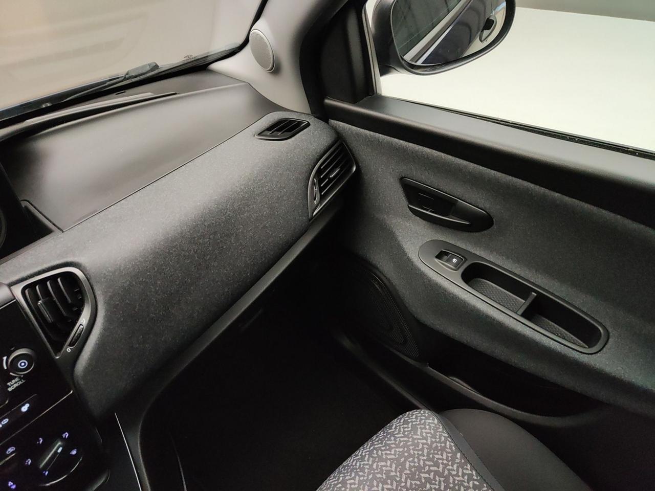 LANCIA Ypsilon III 2015 1.2 ECOCHIC 69CV ELEFANTINO BLU GPL