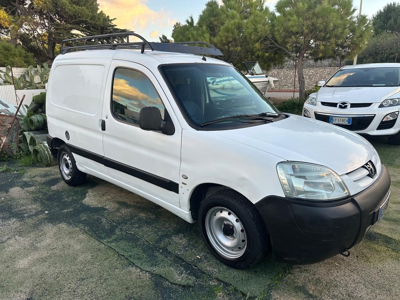 Peugeot Ranch 2.0 HDi 5p. XT