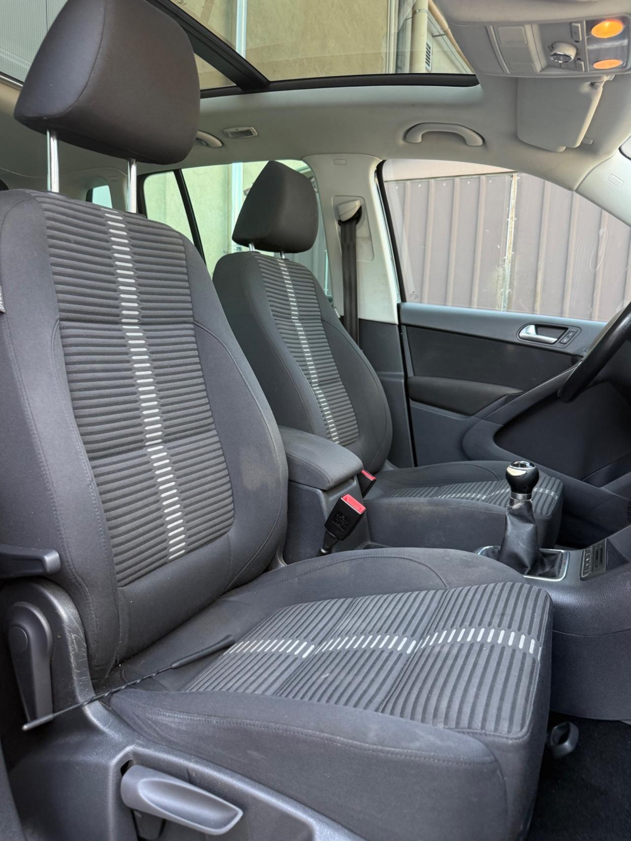 Volkswagen Tiguan 2.0 TDI DPF 4MOTION Sport & Style
