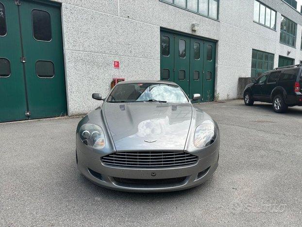 Aston Martin DB9