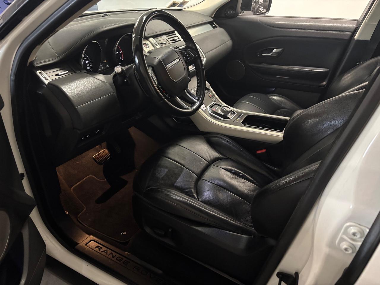 Range Rover Evoque 2.0 TD4 150 CV Pure