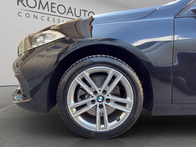BMW 116 d 5p. Advantage