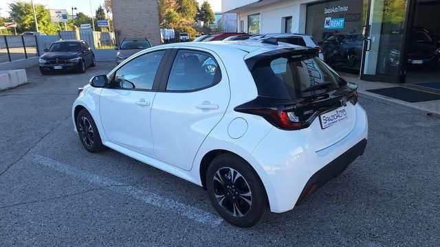 Toyota Yaris Yaris IV 2020 1.5h Active KM 0