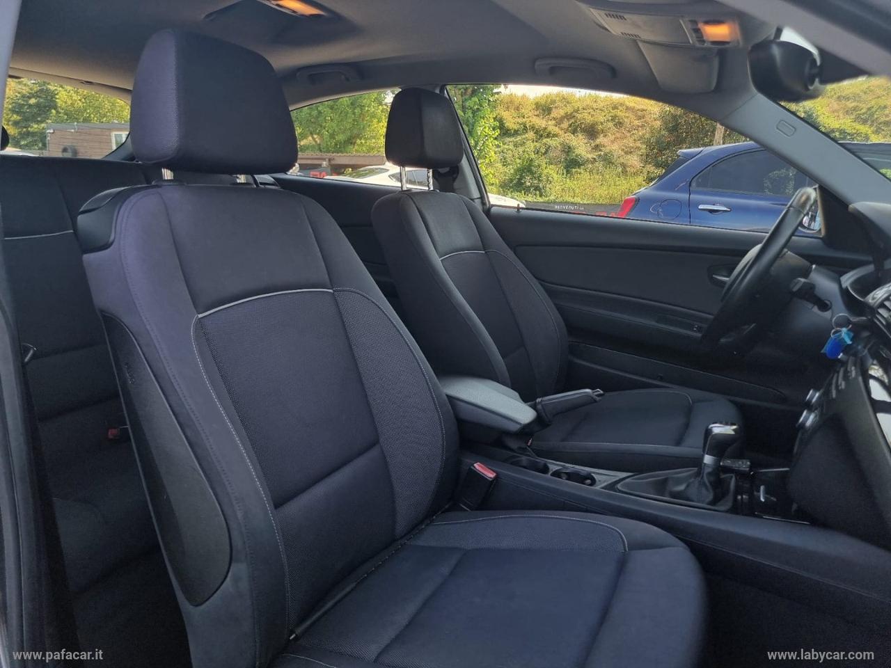 BMW 120i 3p. Futura