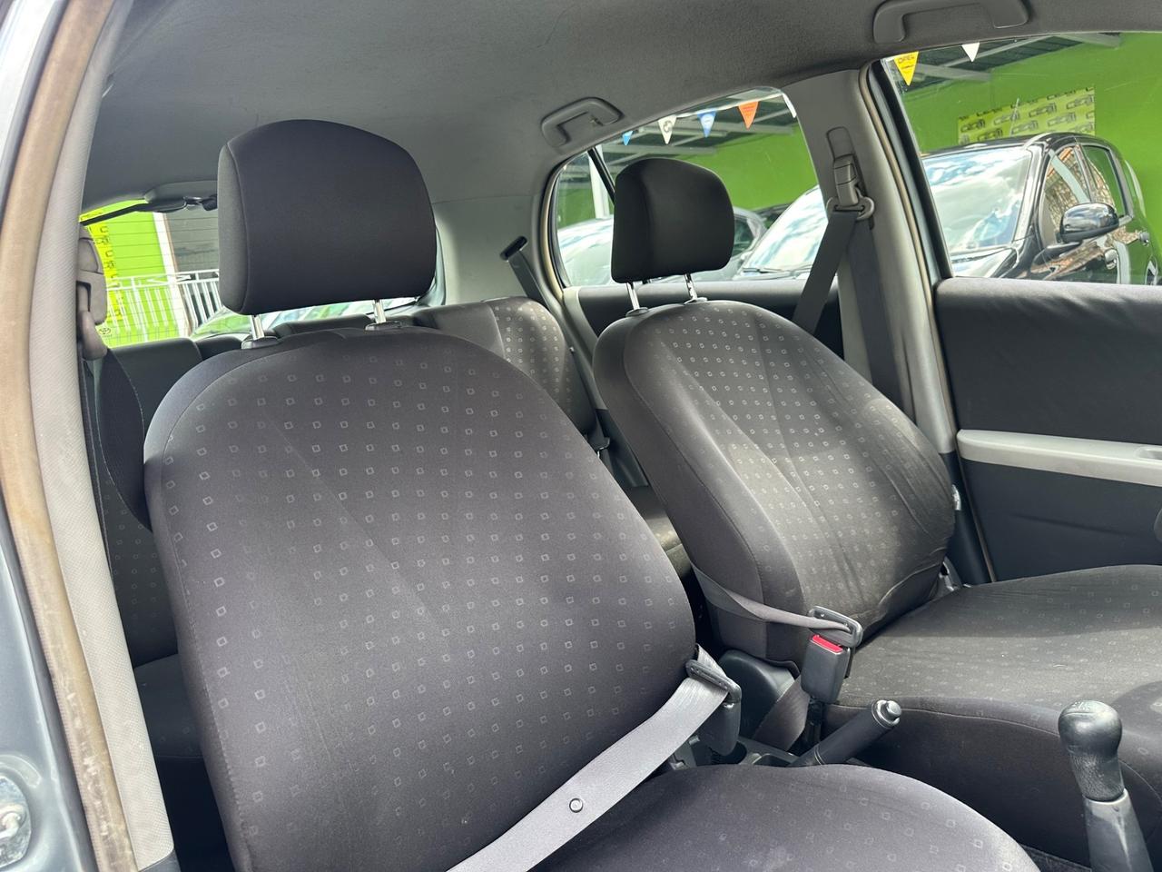 Toyota Yaris 1.0 5 porte Sol 2006