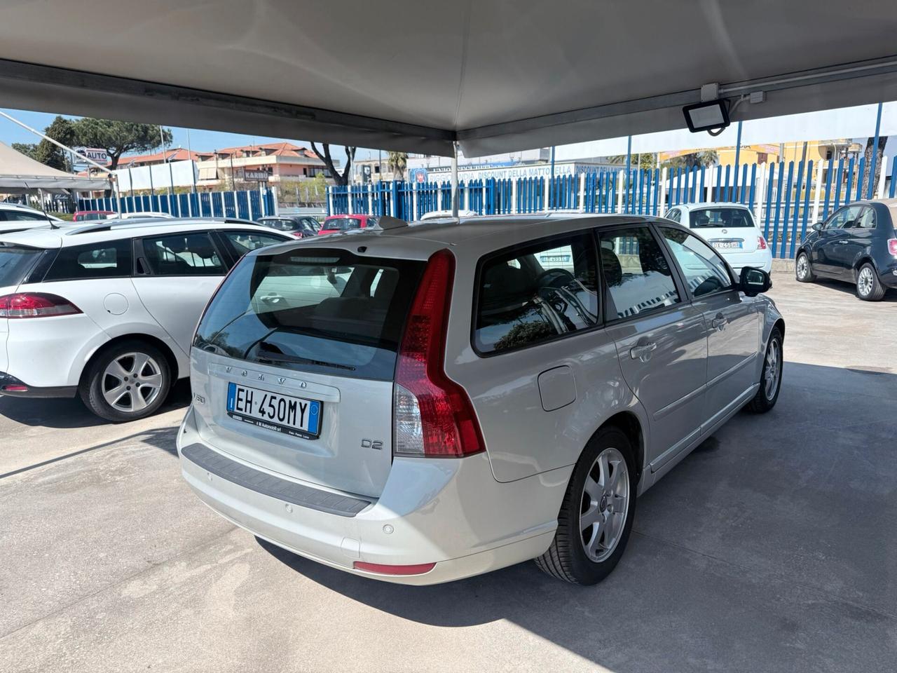 Volvo V50 D2 R-design