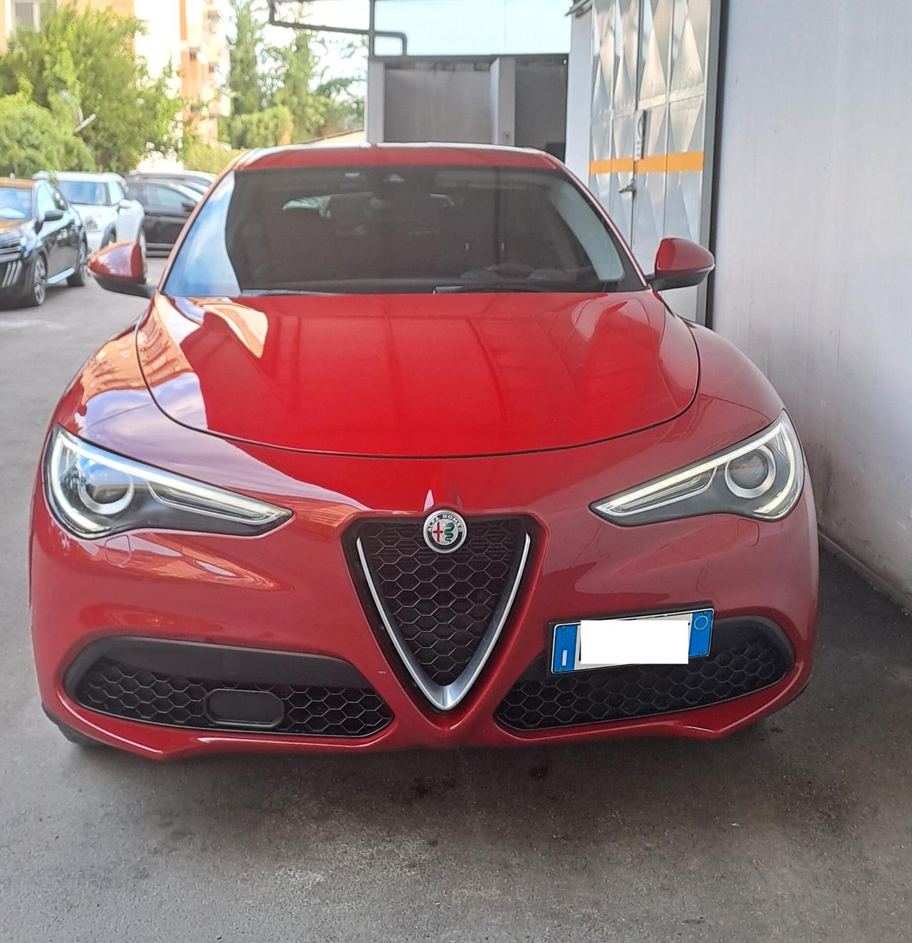 Alfa Romeo Stelvio 2.2 Turbodiesel 160 CV AT8 RWD
