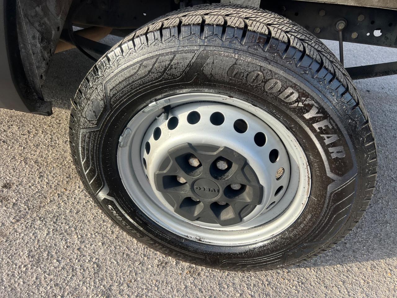 Iveco Daily 35S12 2.3