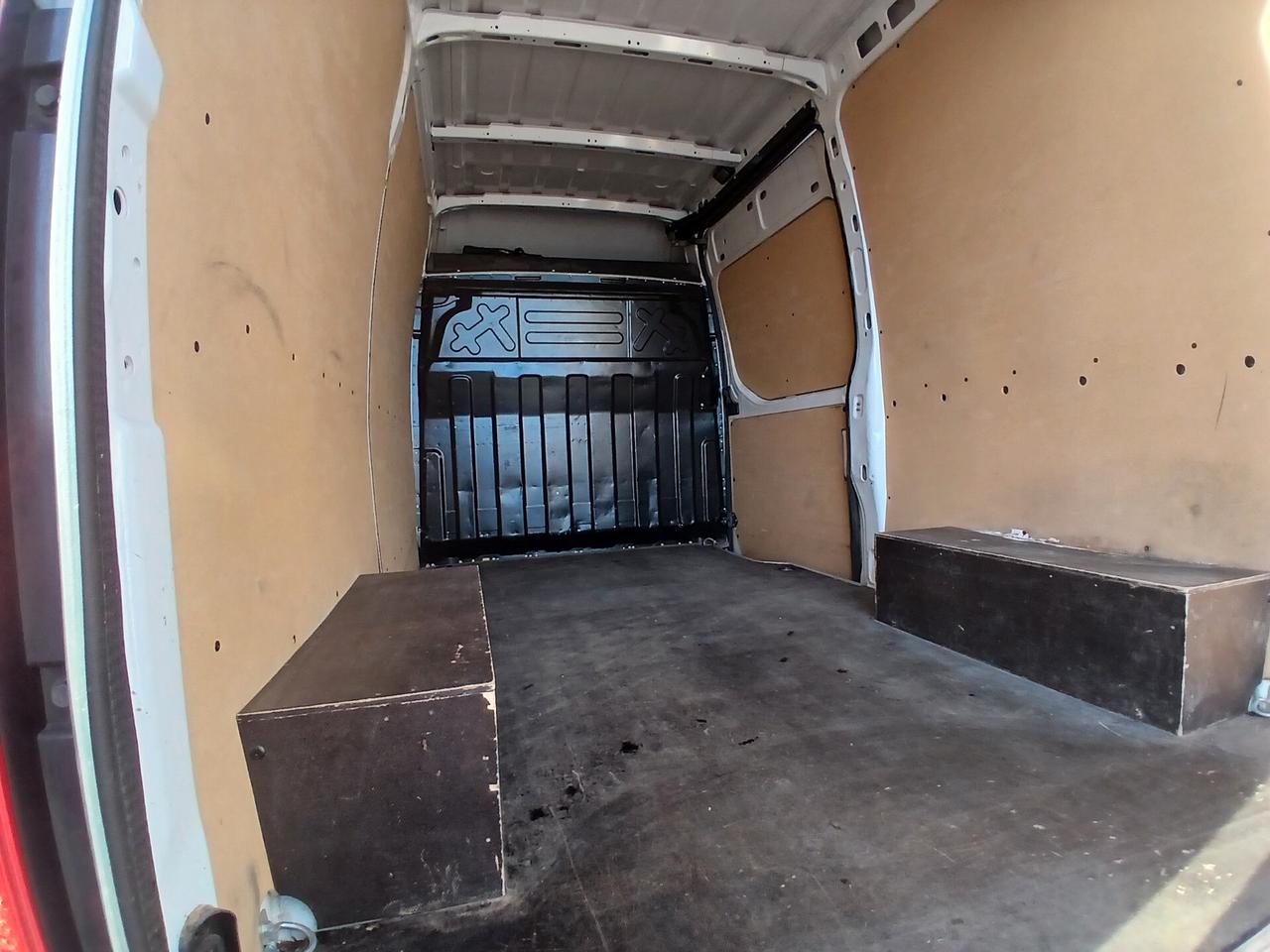 Iveco Daily 35 H2 2.3 TM PN Cabinato