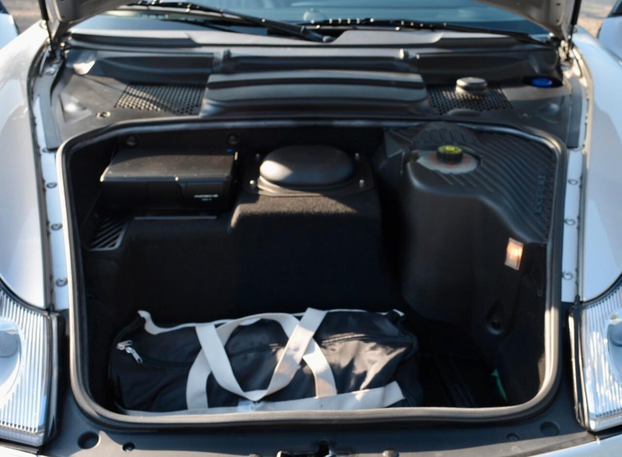 Porsche 911 IV 996 Carrera 3.6 4S Coupé