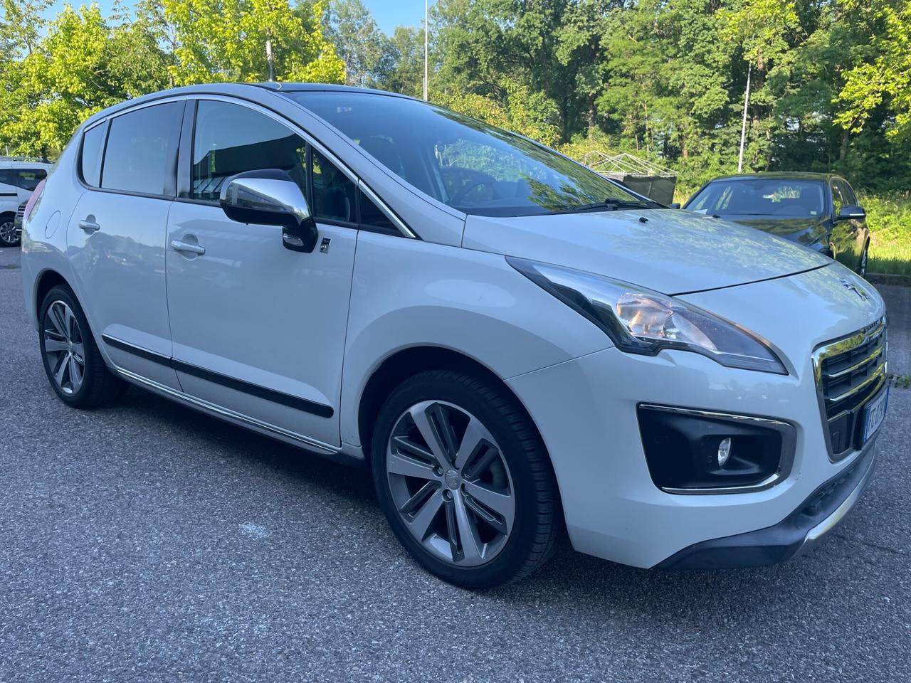 Peugeot 3008 HYbrid4*Tetto*Full optional*