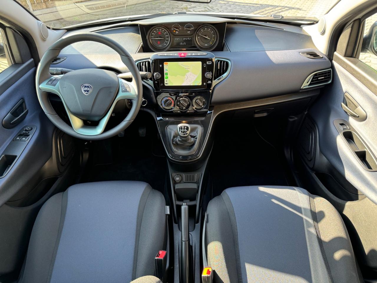 Lancia Ypsilon 1.0 FireFly 5 porte S&S Hybrid Gold
