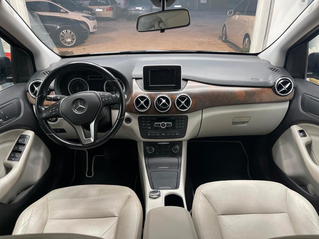 Mercedes-benz B 180 CDI BlueEFFICIENCY Executive