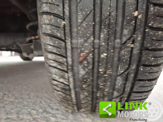 VOLKSWAGEN up! 1.0 75 CV 5 porte cross up! GARANZIA INCLUSA