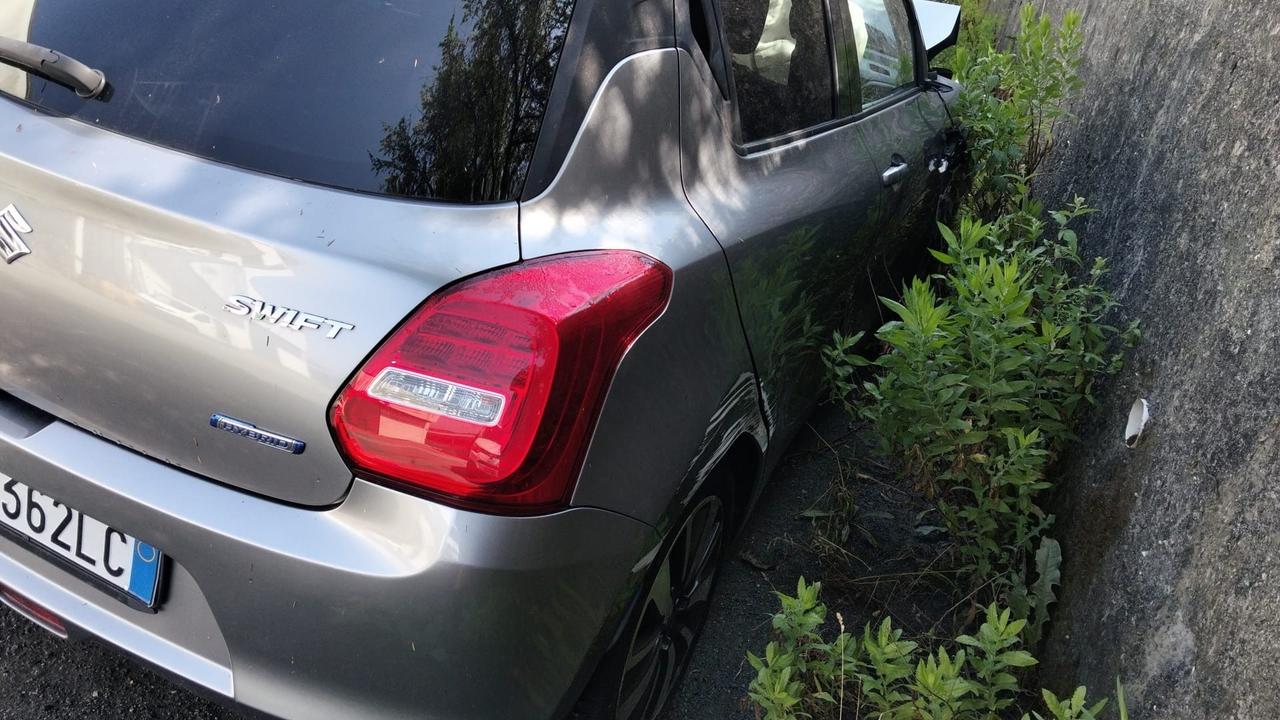 Suzuki Swift 1.2 Hybrid Euro 6 2019 Km 93.000