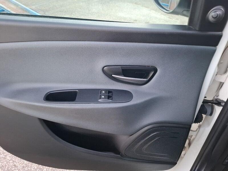 Lancia Ypsilon Ypsilon 1.2 69 CV 5 porte Silver