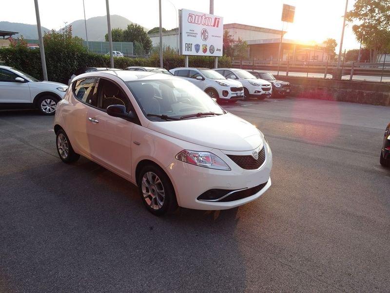 Lancia Ypsilon 1.2 69 CV 5 porte GPL Ecochic Gold