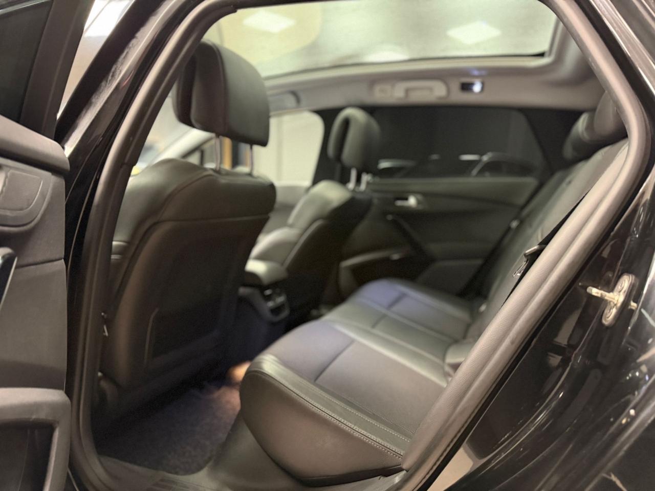 Peugeot 508 BlueHDi 180 EAT6 S&S SW Allure