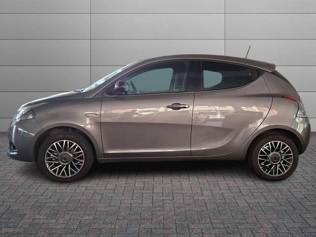 Lancia Ypsilon 5 Porte 1.0 FireFly Hybrid Gold