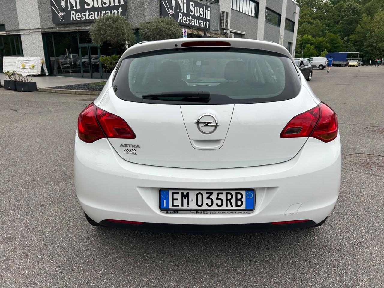 Opel Astra 1.4 100CV 5 porte Cosmo*Neo patentati *