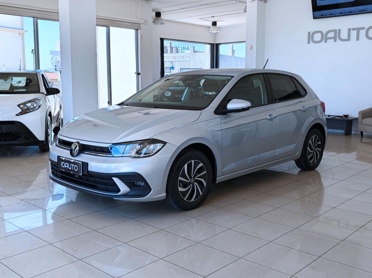 Volkswagen Polo 1.0 TSI Life 2023 IN ARRIVO