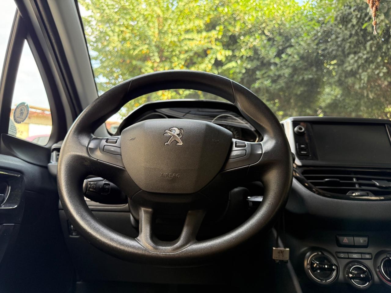 Peugeot 208 1.4 GPL 12 Mesi Di Garanzia