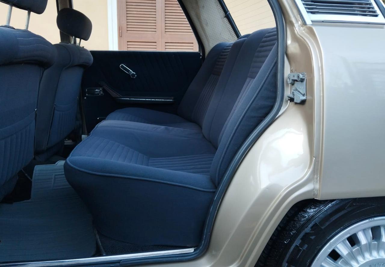 Alfa Romeo 2000 Berlina - Targa Oro!!!