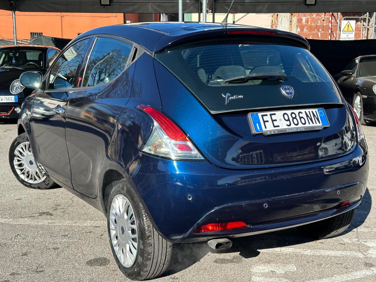Lancia Ypsilon 1.2 69 CV 5 porte Gold